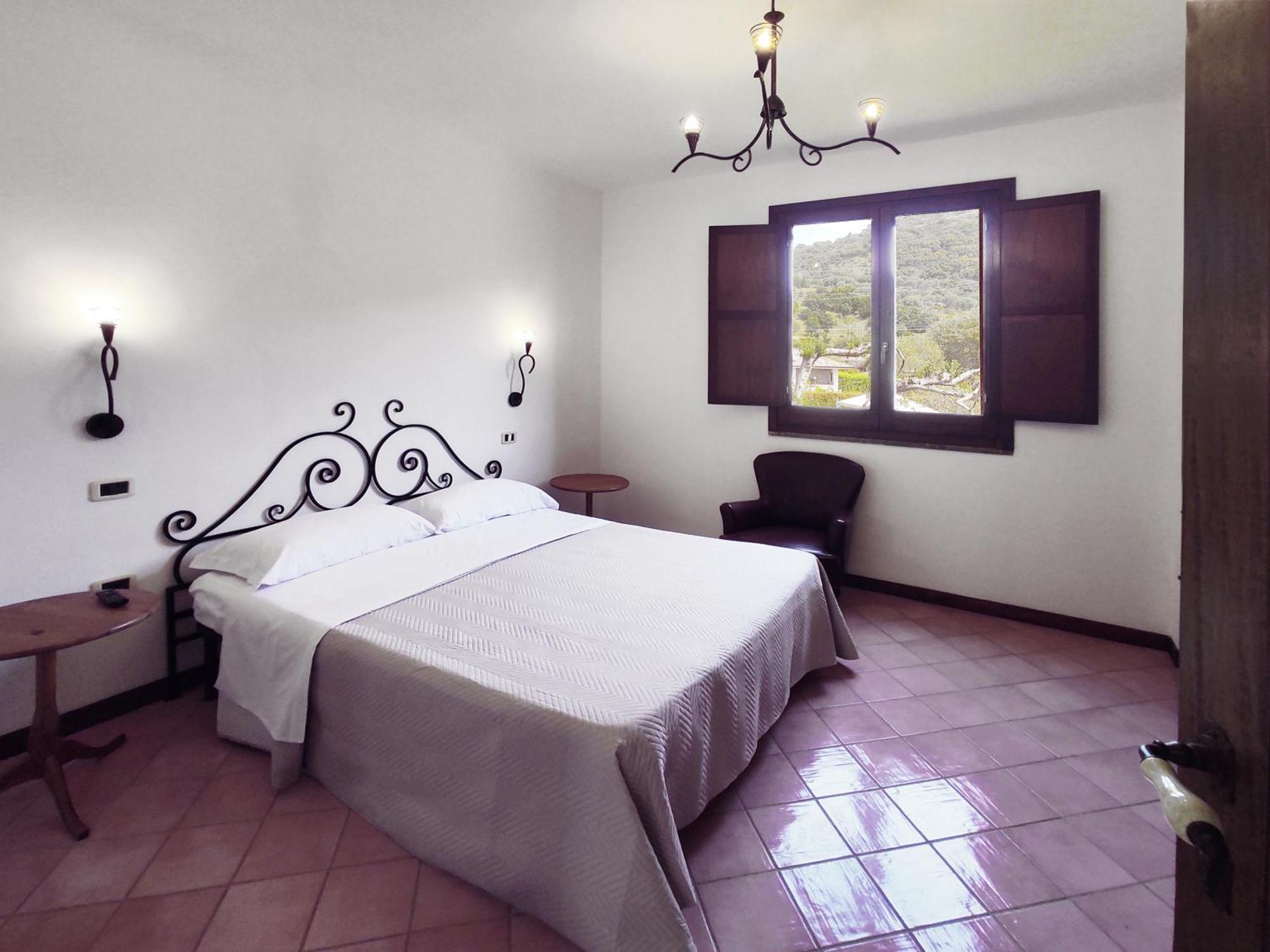Krio Gelsomare Hotel โปลีกัสโตร บุสเซนตีโน ภายนอก รูปภาพ